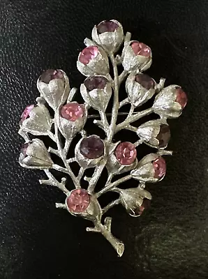 Vintage 1962 Sarah Coventry Pink Purple Rhinestone Wisteria Brooch Pin • $29.99