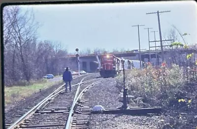 SOO LINE Railroad Approaching Man On Tracks C1985 Wisconsin 35mm • $12.35