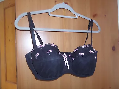 LA SENZA Size 36 E Black With Pink Embroidery Padded/Under Wired Bra - Hil • £6.99