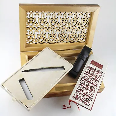 Visconti Taj Mahal Wooden Display Box W/Pamphlet - NO PEN  • $550