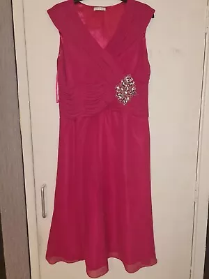 Ladies Berkertex Pink Occasion Dress Diamonte Detail On The Front Size 14 • £5