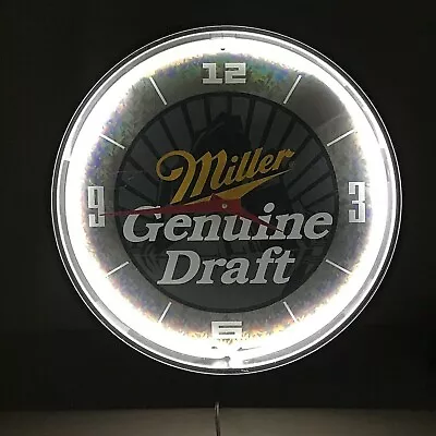 Vintage MILLER GENUINE DRAFT BEER Neon Clock • $69