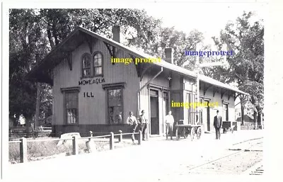 MOWEAQUA Ill - Illinois Central Railroad Station & Depot In June 1911 • $5.17