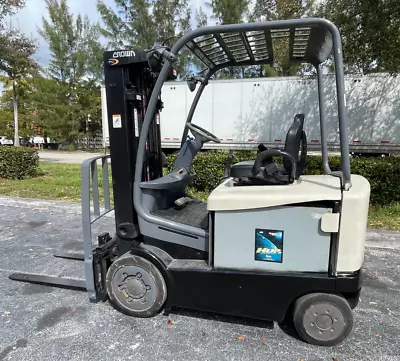 2008 Crown Electric Forklift 5000 Lbs Capacity 87 /188  Height Low Hours! • $12000