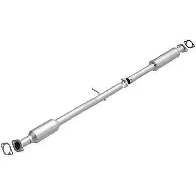 MagnaFlow Catalytic Converter 52815: Direct-Fit EPA Compliant • $604