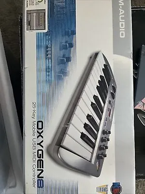 M-Audio Oxygen 8 V2 25-Key MIDI USB Keyboard Controller • $35