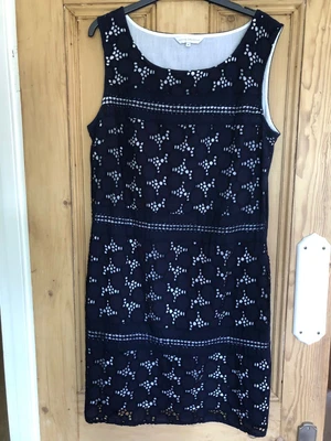 £5 • Buy John Rocha Dress Size 16