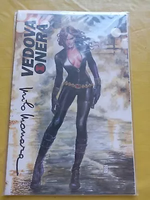 Black Widow 1 - Variant Edition Manara Panini Comics Signed Milo Manara N/M • £214.54