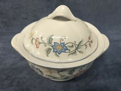 Villeroy & Boch  Delia  Floral Decor Covered Serving Bowl Germany U-9D • $75