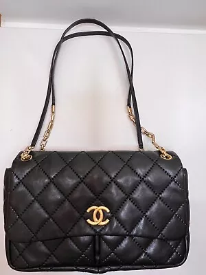 Vintage Chanel Chic Quilt Flap Bag • $2680