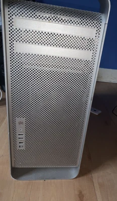 £0.99 • Buy Apple Mac Pro 3.1