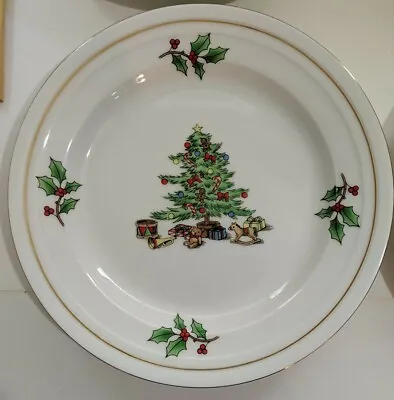 Vintage 4 Tienshen Holiday Hostess China Christmas Dessert Plates Fairwinds Inc. • $22.95