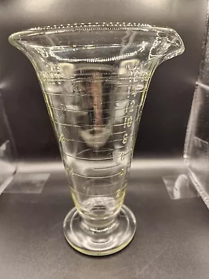 Antique Vintage Glass Beaker Whitall Tatum Glass Apothacary • $25