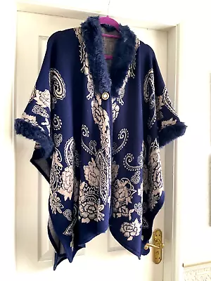 £9.99 • Buy Knitted Navy Poncho With Fur Trim Collar Women Cape Coat Loose One Size