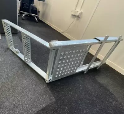 Underbody Vehicle Access Galvanised Metal 2 Rung Step Platform New RRP £120 • £69.90