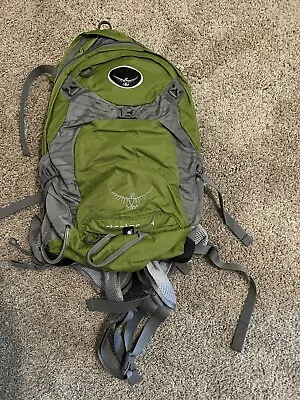 $65 • Buy Osprey Stratos Dayhiking Backpack 24