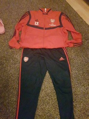 £30 • Buy Arsenal  Training Tracksuit Large