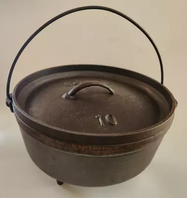 Vintage Lodge No. 10 Footed Cast Iron Dutch Oven With Lid & Handle USA *UNUSED • $59.99