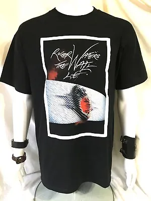 £12.95 • Buy ROGER WATERS - The Wall Live - Official Concert T-Shirt (M) Genuine Pink Floyd 