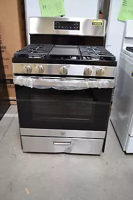 GE JGBS66REKSS 30  Stainless Freestanding 5 Burner Gas Range NOB #145394 • $499