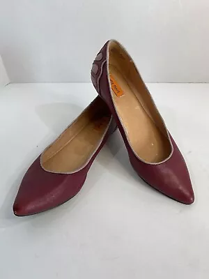 VTG Miz Mooz JODI Embroidered Women's Burgundy Premium Leather Flats SZ 9 EUC • $27