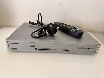 SKY BOX SATELLITE DIGI BOX DSI4210 With Power Lead & Remote • £49.99