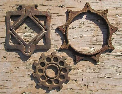 Vintage Rusty Gear Cog Lid Flap Star Flower Industrial Salvage Lot Garden Junk • $5