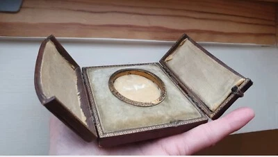 £49.99 • Buy Antique Victorian Tooled Leather Folding Photo Portrait Frame Display Box Easle