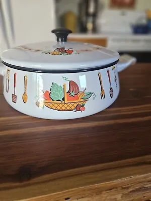 Vintage MCM Enamalware Dutch Oven Vollrath (?) • $25