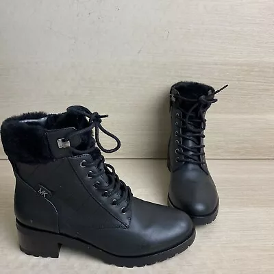 Michael Kors Black Leather/Faux Fur Lined Round Toe Lace/Zip Up Combat Boots 6M • $64.99