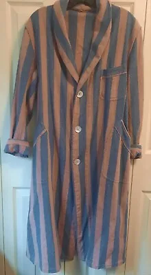 Vintage Men's Or Women's 100% Wool  Robe Coat Smoking Jacket 50s 60s Sz S • $65