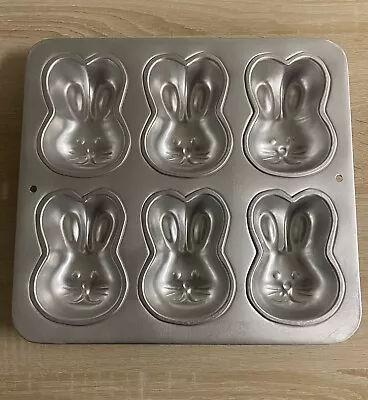 Vintage Wilton Easter Bunny Head Face Cake Pan Baking Mold Aluminum #2105-4426 • $8.99