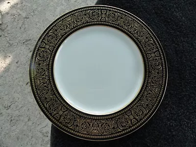 Mikasa Mount Holyoke Gold Scrolls Black Rim White Bone - China Dinner Plate 5730 • $28