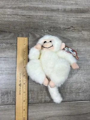 K And M International White Plush Monkey 1992 6” X 6” • $6.90