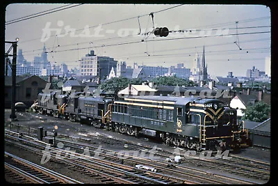 R DUPLICATE SLIDE - CNJ Jersey Central 2409 FM H24-66 Scene Philadelphia 1959 • $10.89