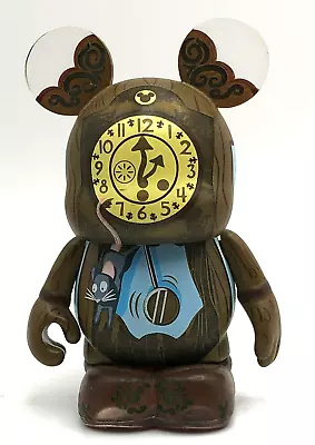 DISNEY Vinylmation - NURSERY RHYMES - HICKORY DICKORY DOCK - By: Maria Clapsis • $9.95