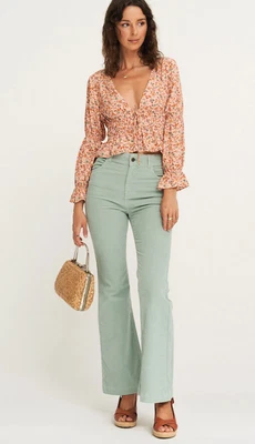 $34.99 • Buy Size 14 ARNHEM Long Sleeve Coral V Neck Drawstring Blouse Top