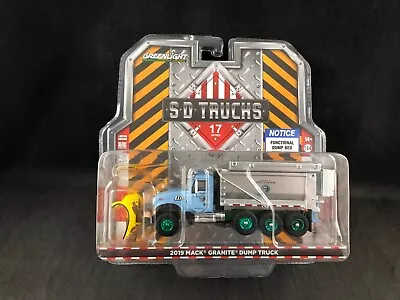 Greenlight 2019 Mack Granite Dump Truck W/Snow Plow & Salt Spreader **CHASE** • $30