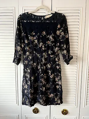 ModCloth A'Reve Navy Floral With Crochet Yoke Dress Size S • $6.99