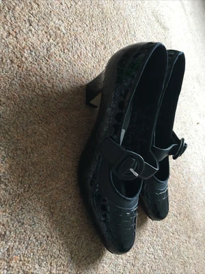 £10 • Buy New Equity Mary Jane UK 3 / EU 35.5 Black Leather Low Heel Shoes