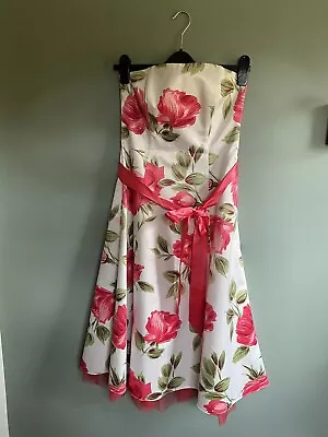 Beautiful Floral Strapless Debut Dress Size 8 Prom Vintage Retro Lindy Hop Vibe • £18