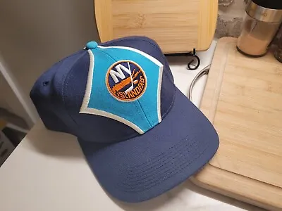 Vintage 90s Starter Hat New York Islanders The Classic Rare Hook Loop Cap • $49.94