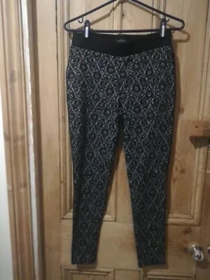 Next Full Length Black Patterned Leggings Size 12  BNWT  • £12