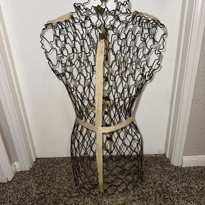 $45.99 • Buy Vintage Wire Dress Form
