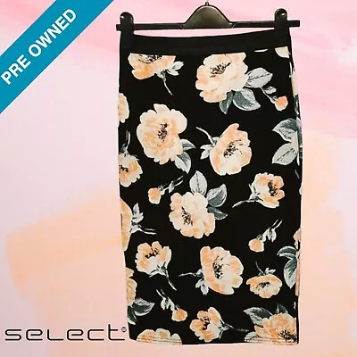 Select Floral Pencil Skirt. Size 8 • £3.99