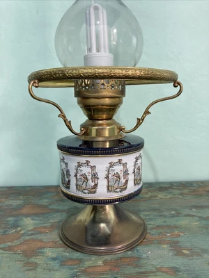 £30 • Buy Antique Victorian Enamelled Brass Oil Lamp Electric Table Lamp & Flute 51cm Tall