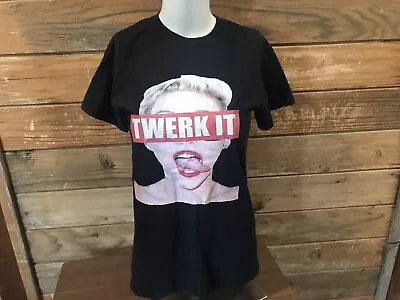 Pop DIVA SEXY Miley Cyrus TWERK IIT TONGUE Propaganda Tour Adult Rare T-Shirt SM • $11.99