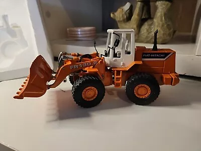 Ros Die-cast Fiat Hitachi Fr140 Agri Model 1/32 Scale. Loading Shovel • £22