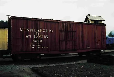 Minneapolis & St Louis 4570 Train Photo Railroad 4X6 #4651 • $10.79