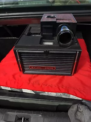 Vintage Bell & Howell Slide Cube Projector. Auto Focus. Untested • $45